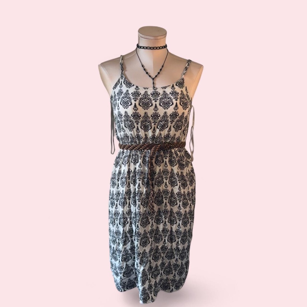 White & black damask print mini dress with a flattering fitted waist